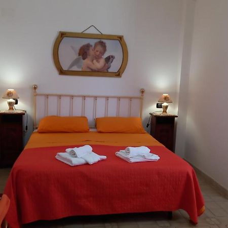 La Casa Di Mela Apartment Leverano Bagian luar foto