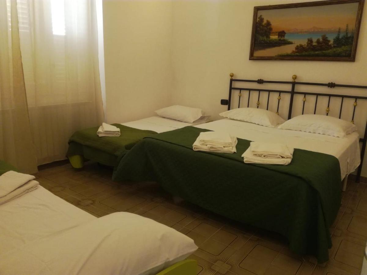 La Casa Di Mela Apartment Leverano Bagian luar foto